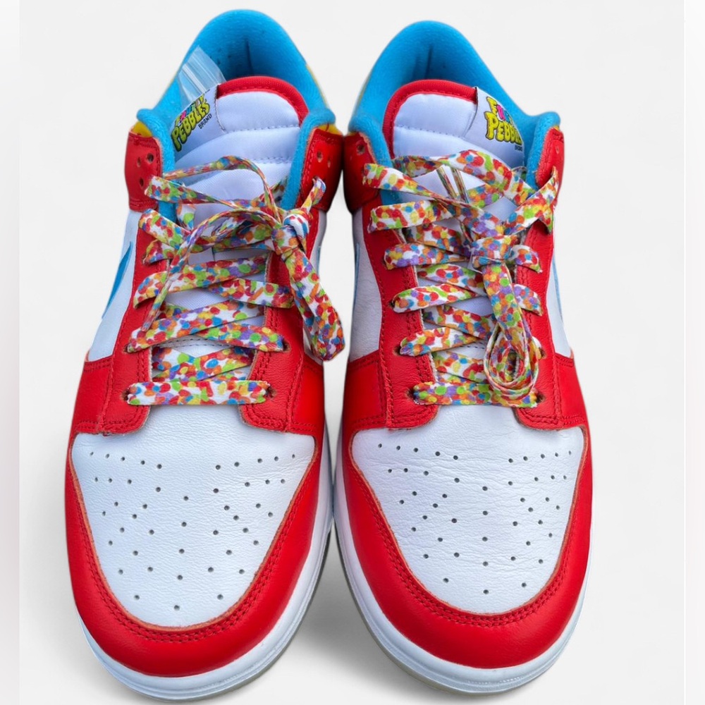 Nike Dunk Low QS - LeBron James Fruity Pebbles - Picture 2 of 5